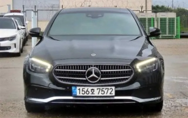 수원중고차판매 E-클래스 W213 E250 아방가르드 매물 사진 18 - 2022/01 75,546km